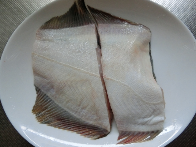 西京焼きが合う魚：カレイ（マゴガレイ、クロガレイ、カラスガレイ）