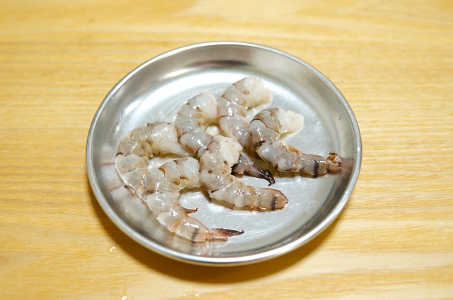 伊達巻に合う食材は『海老：ブラックタイガー』が人気でおすすめの魚