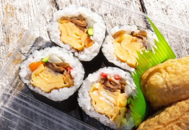 巻き寿司（スーパーやお惣菜）の消費期限と賞味期限切れを徹底解説！