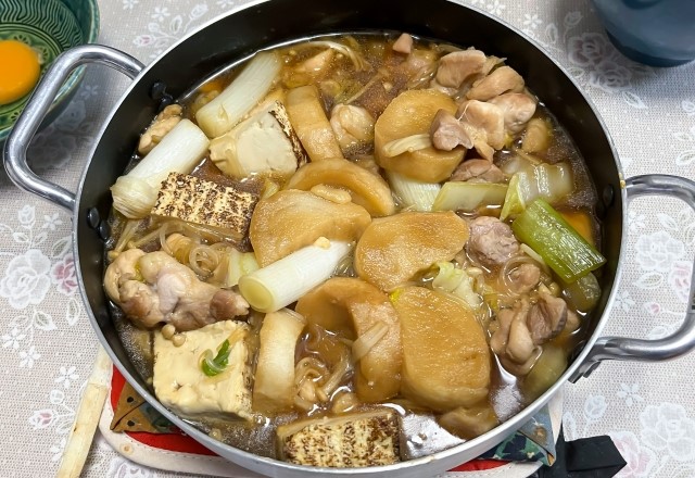 すき焼きを大晦日に食べる地域は愛知・岐阜・三重県：名古屋は鶏すき焼きが人気メニュー