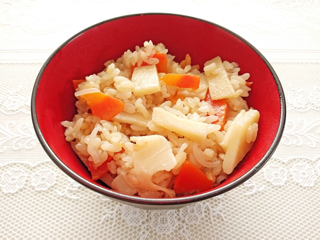 白だし⇒たけのこご飯の黄金比！人気レシピ（３合と２合の割合）