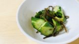 やみつききゅうりと塩昆布・ごま油の黄金比！作り置き⇒きゅうりの浅漬け人気レシピ